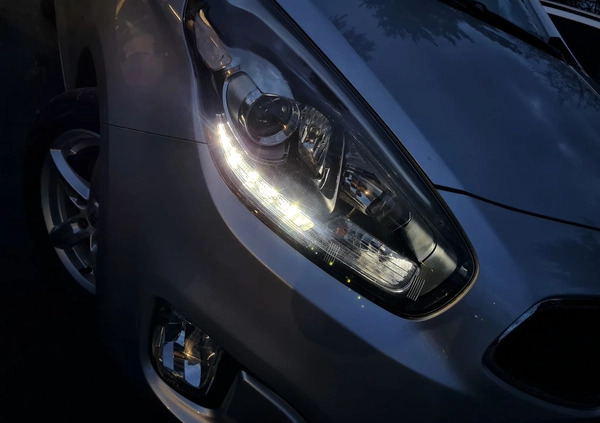 Kia Carens cena 33499 przebieg: 125960, rok produkcji 2014 z Nasielsk małe 497